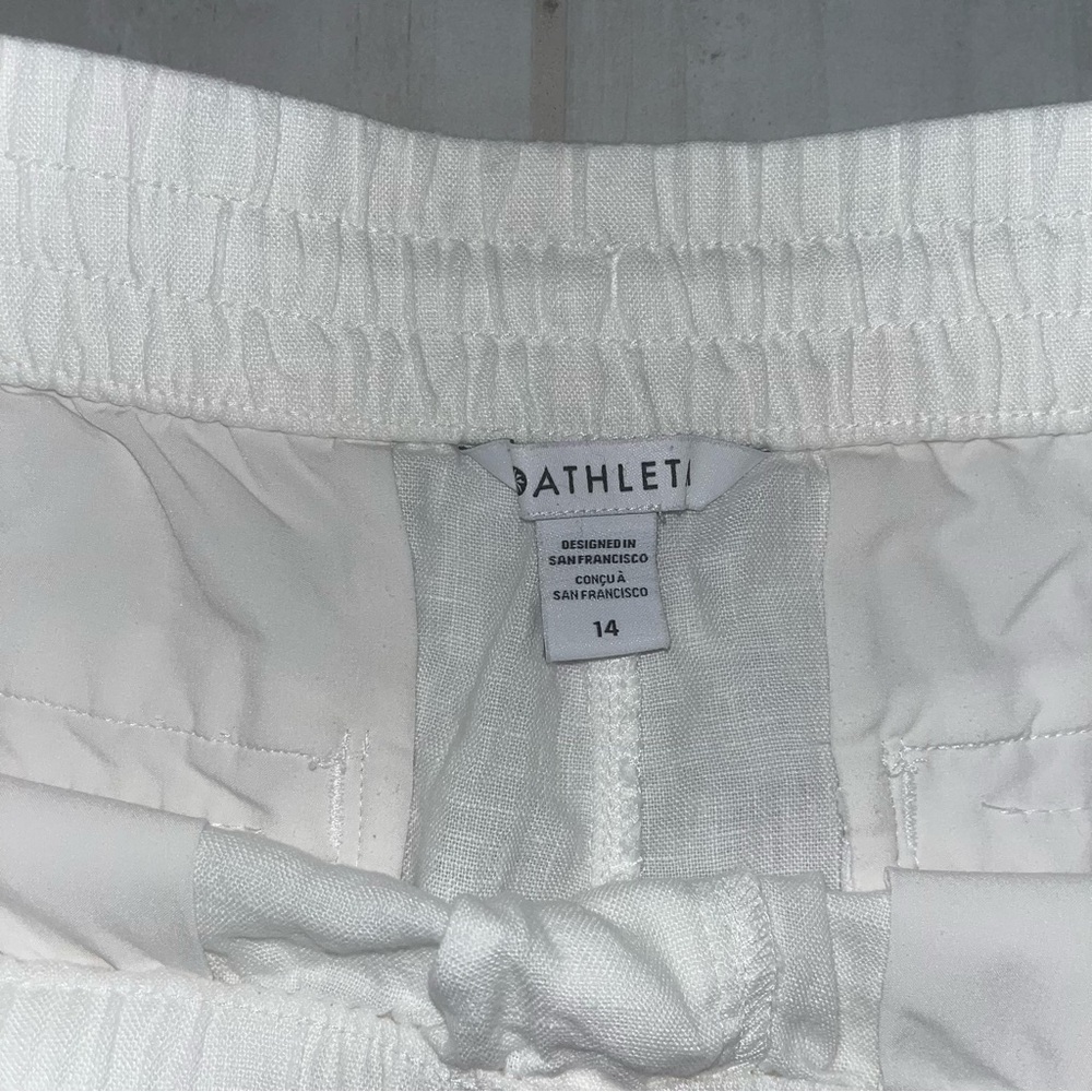 Athleta Womens 100% Linen Shorts, Size 14, White - Picture 3 of 4